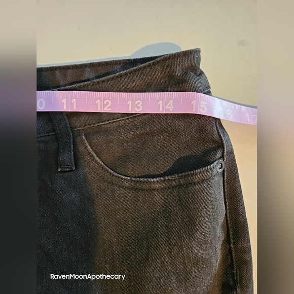 NO Boundaries Black Juniors 7 Jeans - Picture 6 of 9